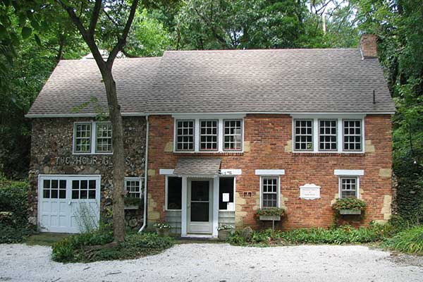 Hour Glass Museum in Spring/Summer